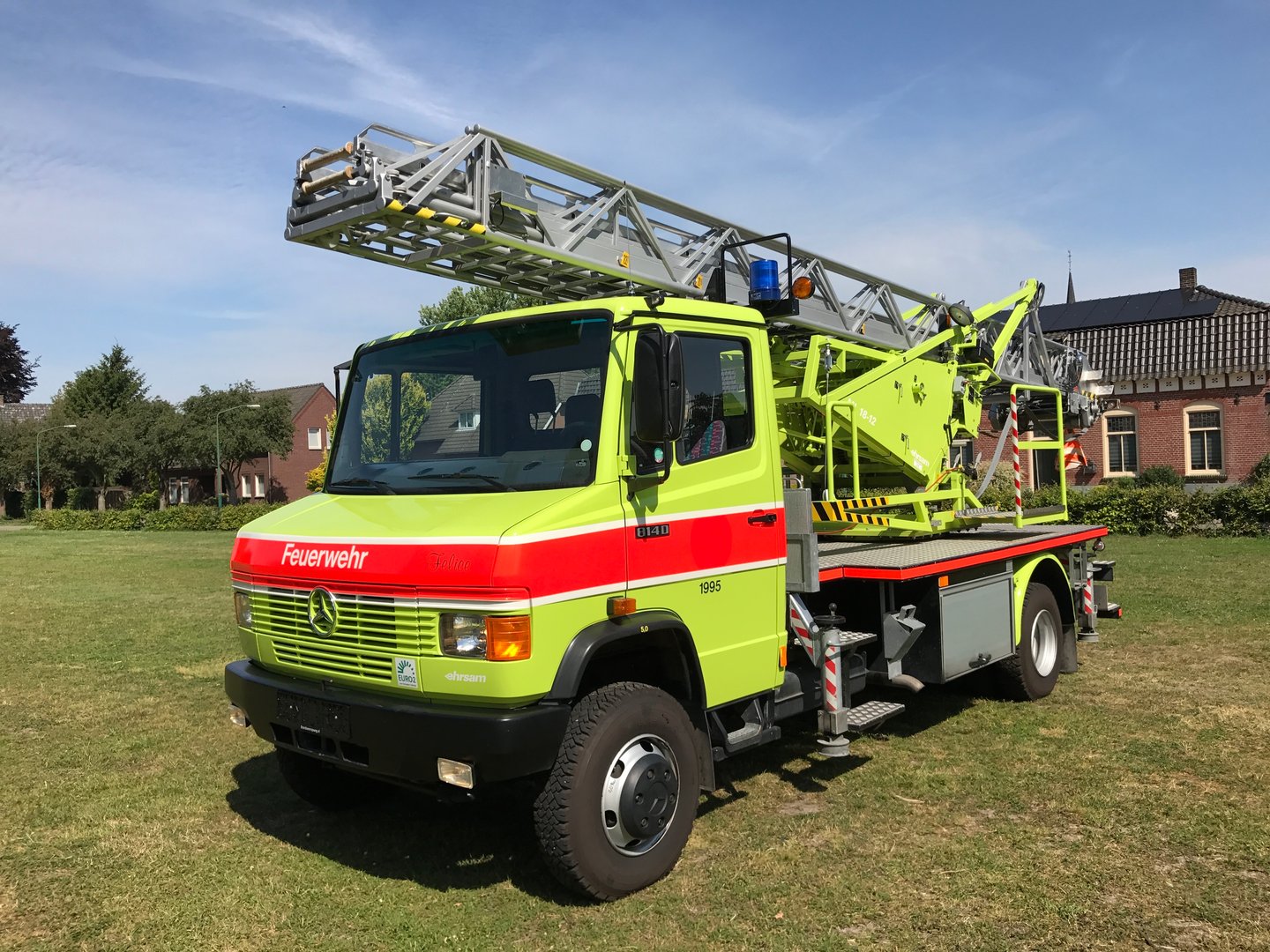 Mercedes 814DA T2 Feuerwehr Schweiz